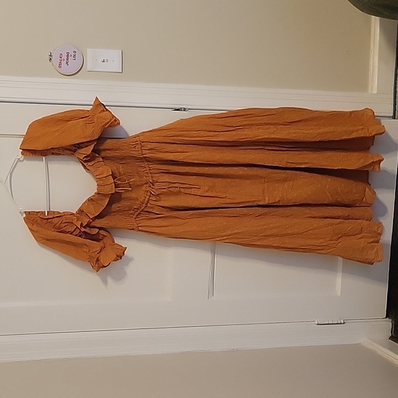 Ruffled Day Dress - Picture 2 of 3